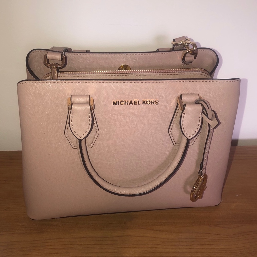 NWT Michael Kors Camille Medium Leather Satchel